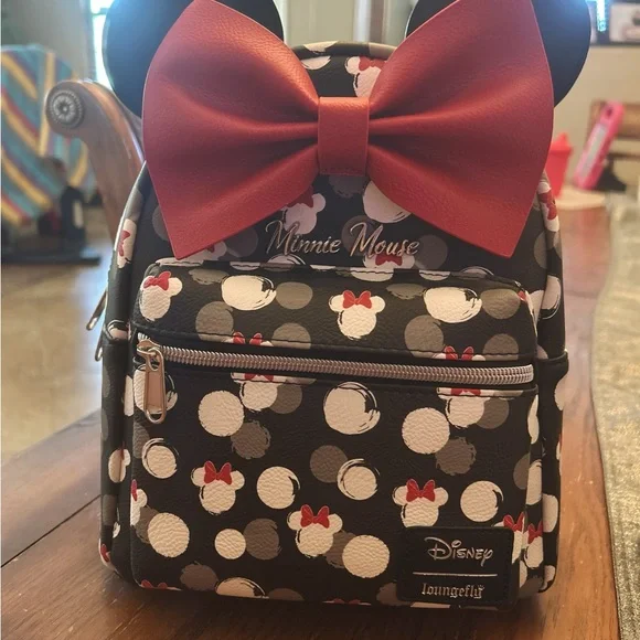 Loungefly Disney Minnie Mouse Backpack - Picture 3 of 3